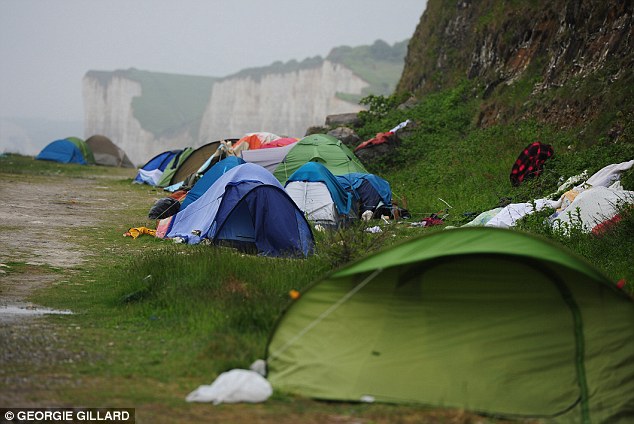 34d263ff00000578-3620885-image-m-22_1464823163816