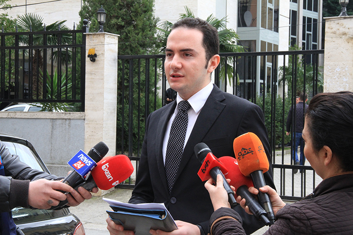 ervin salianji, prononcim prokurori