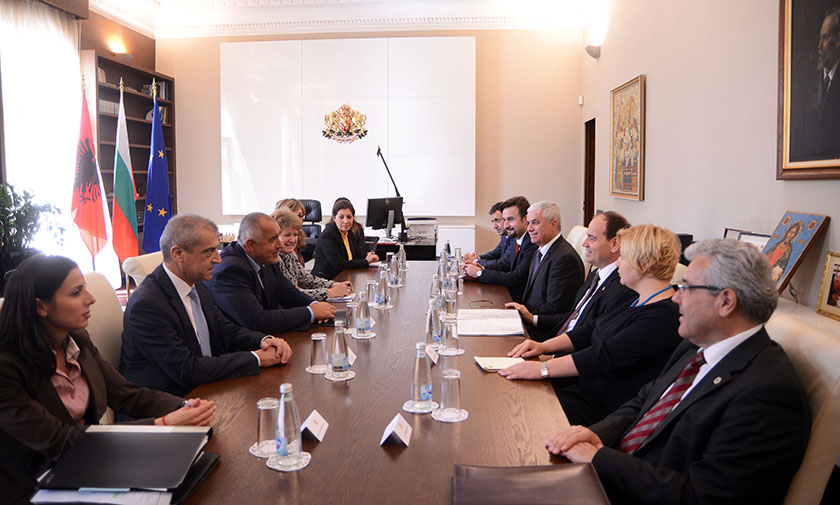 nishani ne takim me kryeministrin bullagr