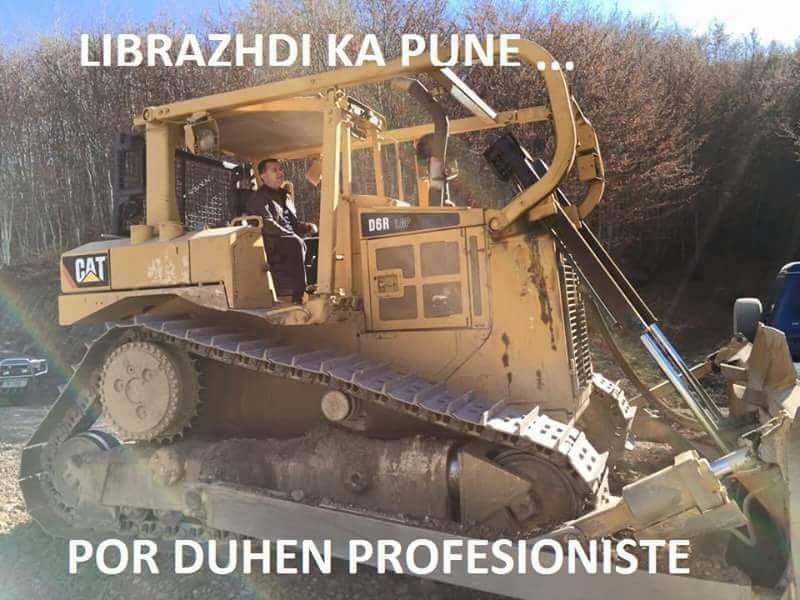 pyjet taulanti ne makine