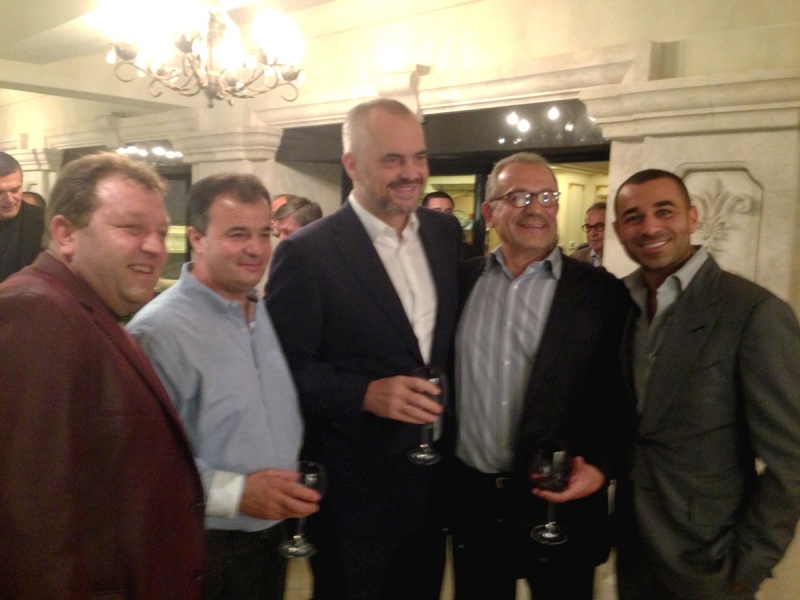 rama staten island shtepai e bardhe