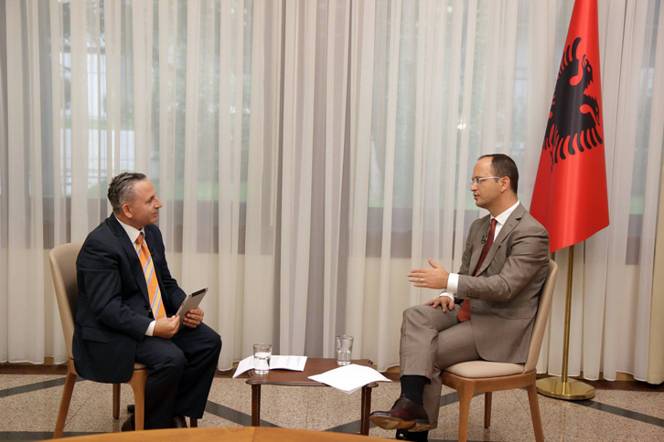 roland qafoku - ditmir bushati