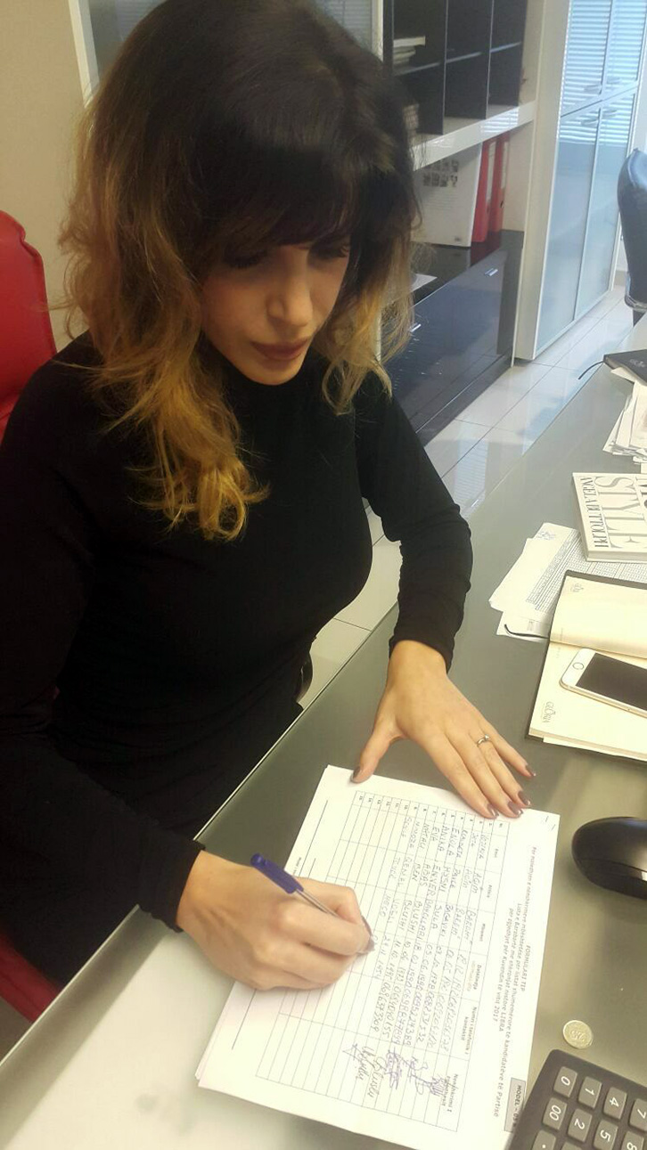 sonila meco firmos per libra