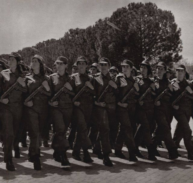 Sigurimsi që u zgjidhte femrat e bukura Hoxhës, Shehut dhe Hazbiut, për të kaluar natën me ta