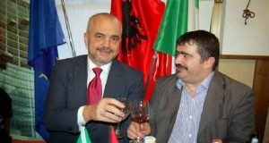 Kandidimi për kreun e PS, “Kaubojsit” qejfi ia ka, por nuk ja mban