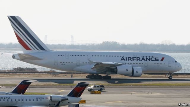 air_france_3049.jpg