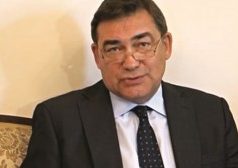 Tirana dhe Moska, nervozizëm në zyrat diplomatike