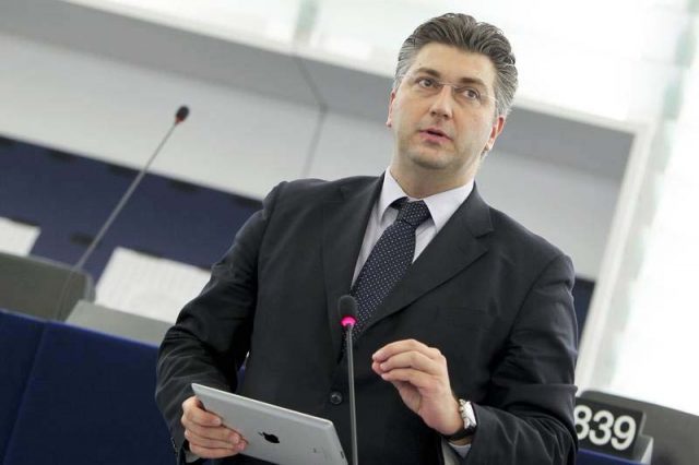 andrej_plenkovic_copy_1_5236.jpg