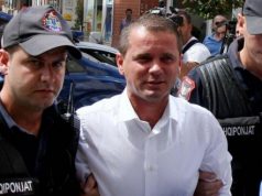 VIDEO/ Armando Prenga në një miting elektoral, ja me cilën parti është tani