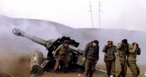 Armenia paralajmëron luftë në shkallë të gjerë, 33 të vrarë nga dy anët