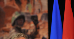 “Edi Rama nuk foli dot në 7-vjetorin e anëtarësimit të Shqipërisë në NATO, por i thuri himne Rroshit”