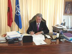 Berisha: Veliajn e ka nxjerë Rama nga hundët, nesër takimi i tij i tretë dëshpërues me Majkon