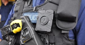 Diskutohet si një mundësi, përdorimi i kamerave trupore nga policia