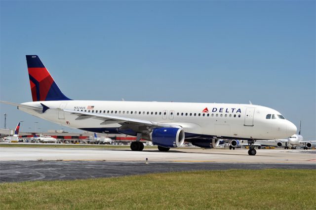 delta_airilnes_avion_16344.jpg