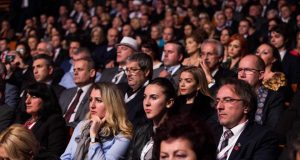 PETRIT KUÇANA/Mikrofoni i fikur i Samitit, apo diaspora si streha e fundit e kryeministrit Rama