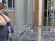 Studentët i vënë kyçin ministrisë së Arsimit, shpallin “non grata” ministren dhe zëvendësministrin