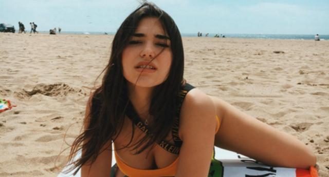 dua_lipa_20_reist_fur_ihr_leben_gern_gern_ans_meer_651649_36236.jpg