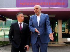 SMS-ja/Alfred Peza urdhëron “bazën” e PS-së: Urgjent shpërndani videon Rama-Blushi