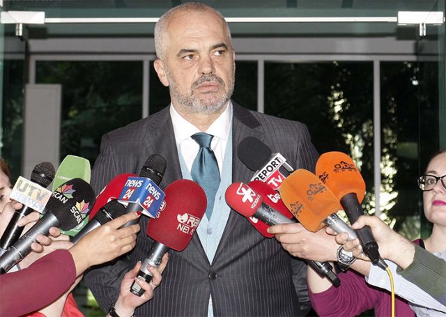 edi_rama_pronooncim_selia_ps_30158.jpg