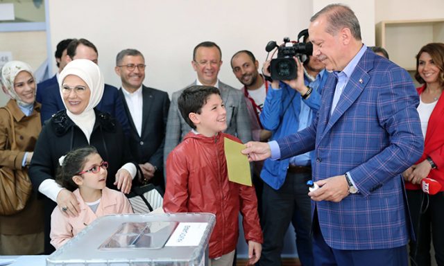 erdogan_voton_45062.jpg
