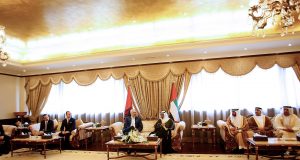 Kryeministri Edi Rama vizitë në Emiratet e Bashkuara Arabe, merr premtime për rritje investimesh në Shqipëri