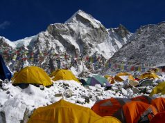 Tërmeti në Nepal shkakton ortek dhe 18 viktima në Everest