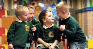 World Vision: Në Shqipëri janë 70 000 fëmijë me aftësi të kufizuar