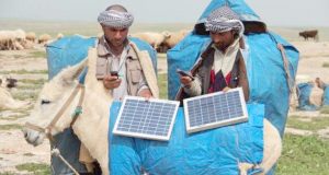 Të karikosh celularin mbi shpinën e gomarit…, risi tekonologjike