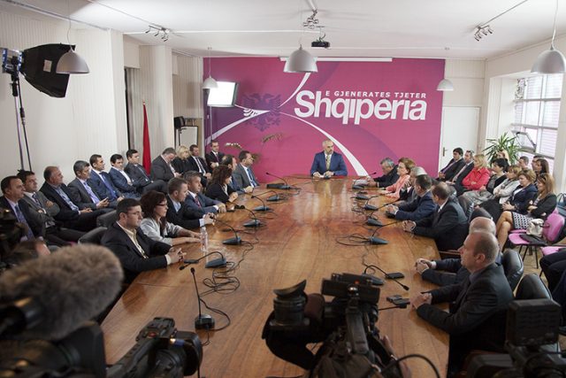 Një deputet i PS hetohet për vrasje, gati arrestimi?!