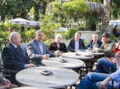 Kandidati Halim Kosova takim me artistët: Tirana ka nevojë për më shumë hapësira, mundësi dhe resurse për artin dhe artistët