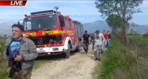 RRËZIMI I HELIKOPTERIT/ Nxiren nga liqeni 2 trupat e ushtarakëve