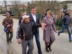 Banorët e Marinzës akuzojnë ministrin Beqaj: Mos na mashtroni, po sëmuremi nga gazi