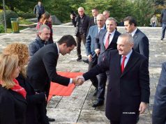 Deputeti i Ilir Metës “josh” Erion Veliajn: Hajde te LSI…