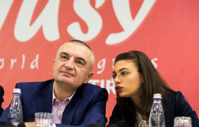 “Meta President”, LSI nuk “joshet” nga PS: Ende s’ka mbaruar detyrën si kryetar Kuvendi