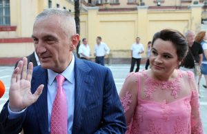 Gjykata e Tiranës cakton datën e gjyqit mes Ilir Metës dhe Monika Kryemadhit