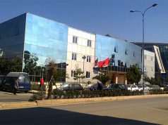 I zhduken vajzat ne Kamez, ja cfare beri nena e tyre