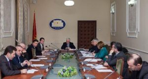 PS bllokon dialogun politik, mazhoranca rrëzon edhe kushtin e dytë të PD