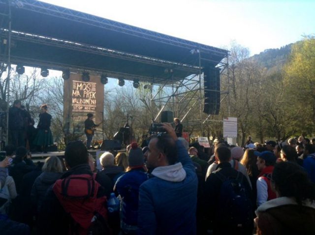 koncerti_protesta_valbone_36200.jpg