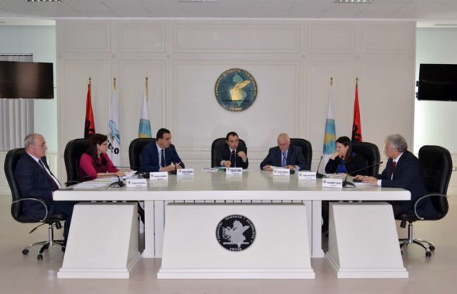 PROJEKTVENDIMET/ KQZ mblidhet nesër, ja për çfarë diskuton e vendos