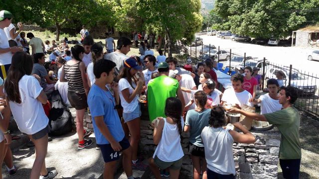 FOTO/ Tepelena turistike, pret 150 vizitorë jo të zakonshëm nga Madriti