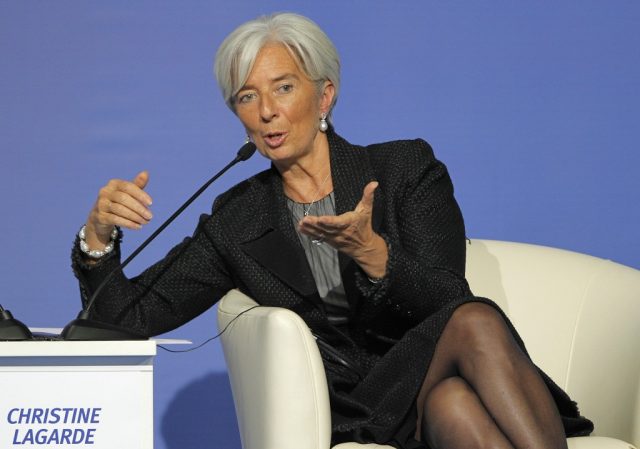 lagarde_8881.jpg