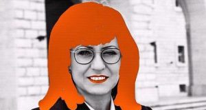 ANDI BUSHATI/Pak salcë mbi kryet e njerëzve që nuk skuqen