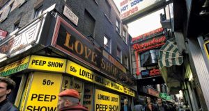 Si u zmbraps nga shqiptarët mafia malteze në Londër