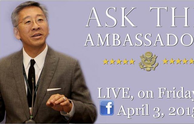 Ambasadori Lu bashkëbisedim në FB me qytetarët, fokusi lufta ndaj korrupsionit