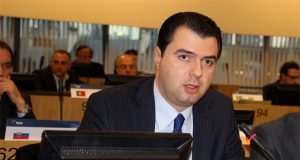 Basha në PPE: Rama nuk e do reformën në drejtësi, korrupsioni dhe krimi qeveritar kanë fundosur Shqipërinë