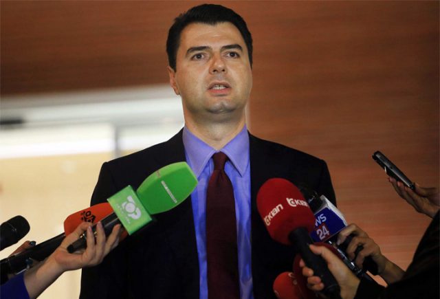 Basha një orë takim me ministren e jashtme suedeze