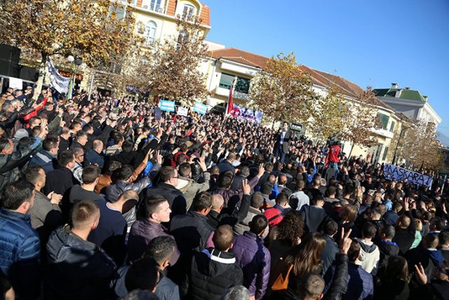 lulzim_basha_protesta_21_dhjetor_15688.jpg