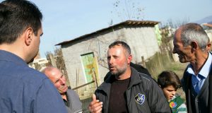 Banorët e përmbytur të Sukthit apel ndaj Bashës: Të qërojmë gangsterët nga pushteti