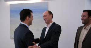 Basha me krerët e Vetëvendosjes: Bashkërendimi Tiranë – Prishtinë do të shmangë amatorizmin dhe protagonizmin e sëmurë