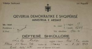 FOTO/Ish-kryeministri Aleksandër Meksi, ja cfarë notash ka marrë në klasë të parë